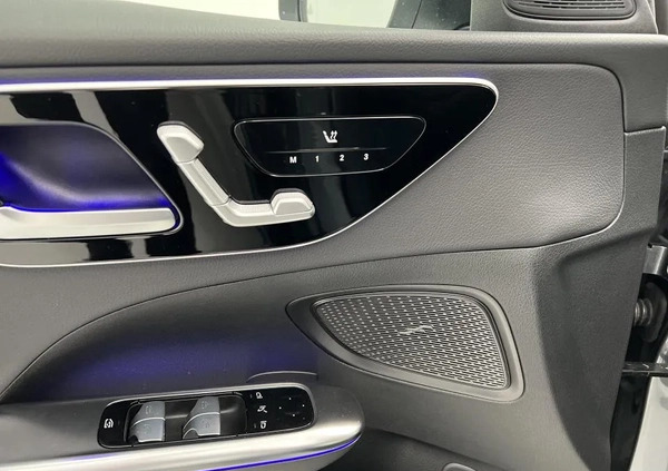 Mercedes-Benz Klasa C cena 214900 przebieg: 13600, rok produkcji 2021 z Wrocław małe 407